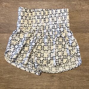 FP Movement by Free People Smocked Waist Geo-Print Women's Shorts - White/Black